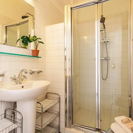 Ambassador Palace Ap2095 By Riviera Homes Apartment Nice