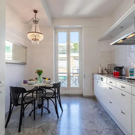 Ambassador Palace Ap2095 By Riviera Homes Apartment