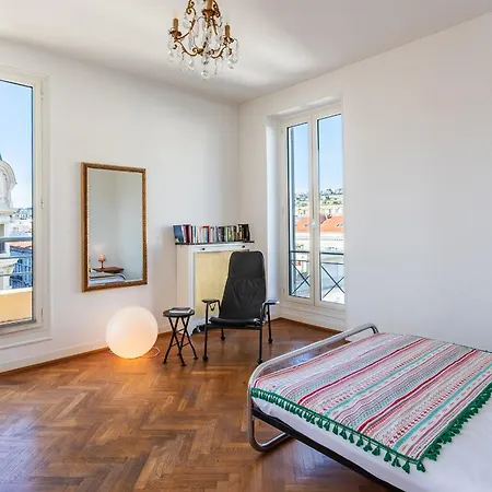Appartement Ambassador Palace Ap2095 By Riviera Homes